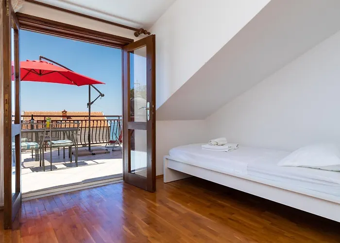 Sumpetar 11462a Jesenice (Split-Dalmatia)