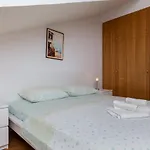 Sumpetar 11462a Апартаменты