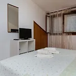 Sumpetar 11462a Апартаменты *